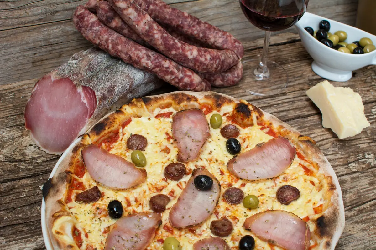 Interijer Pizzerije Tivoli